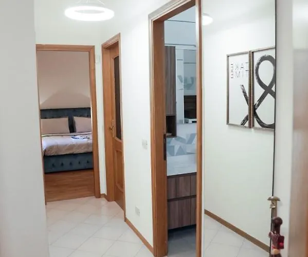 La Casa Di Madeleine Апартаменты Милан